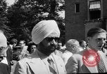 Image cérémonie de lever du drapeau national l'Inde, 1947, de la seconde 24 séquences d'archives historiques vidéo 65675047765
