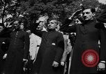 Image cérémonie de lever du drapeau national l'Inde, 1947, de la seconde 48 séquences d'archives historiques vidéo 65675047765