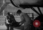 Standbild aviator Howard Hughes Seattle Washington USA, 1939, aus Sekunde 21 historischem Filmmaterial Videoclip 65675047777