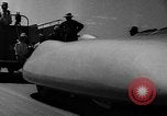 Standbild turtle-förmige race car Wendover Utah USA, 1938, aus Sekunde 22 historischem Filmmaterial Videoclip 65675047791