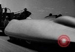 Standbild turtle-förmige race car Wendover Utah USA, 1938, aus Sekunde 23 historischem Filmmaterial Videoclip 65675047791