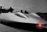 Standbild turtle-förmige race car Wendover Utah USA, 1938, aus Sekunde 25 historischem Filmmaterial Videoclip 65675047791