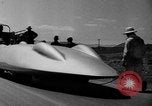 Standbild turtle-förmige race car Wendover Utah USA, 1938, aus Sekunde 26 historischem Filmmaterial Videoclip 65675047791