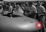 Standbild turtle-förmige race car Wendover Utah USA, 1938, aus Sekunde 31 historischem Filmmaterial Videoclip 65675047791