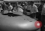 Standbild turtle-förmige race car Wendover Utah USA, 1938, aus Sekunde 32 historischem Filmmaterial Videoclip 65675047791