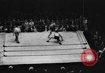 Standbild Ringkampf Buffalo New York USA, 1938, aus Sekunde 10 historischem Filmmaterial Videoclip 65675047792