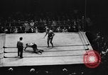 Standbild Ringkampf Buffalo New York USA, 1938, aus Sekunde 22 historischem Filmmaterial Videoclip 65675047792