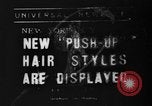 Standbild Frisuren der späten 1930er Jahre New York United States USA, 1938, aus Sekunde 1 historischem Filmmaterial Videoclip 65675047798
