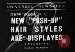 Standbild Frisuren der späten 1930er Jahre New York United States USA, 1938, aus Sekunde 5 historischem Filmmaterial Videoclip 65675047798