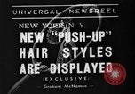 Standbild Frisuren der späten 1930er Jahre New York United States USA, 1938, aus Sekunde 7 historischem Filmmaterial Videoclip 65675047798