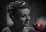 Standbild Frisuren der späten 1930er Jahre New York United States USA, 1938, aus Sekunde 16 historischem Filmmaterial Videoclip 65675047798
