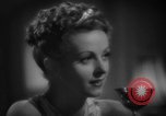 Standbild Frisuren der späten 1930er Jahre New York United States USA, 1938, aus Sekunde 20 historischem Filmmaterial Videoclip 65675047798