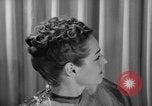 Standbild Frisuren der späten 1930er Jahre New York United States USA, 1938, aus Sekunde 43 historischem Filmmaterial Videoclip 65675047798