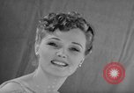 Standbild Frisuren der späten 1930er Jahre New York United States USA, 1938, aus Sekunde 51 historischem Filmmaterial Videoclip 65675047798