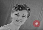 Standbild Frisuren der späten 1930er Jahre New York United States USA, 1938, aus Sekunde 52 historischem Filmmaterial Videoclip 65675047798
