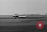 Image aviator Howard Hughes Los Angeles California USA, 1935, de la seconde 14 séquences d'archives historiques vidéo 65675047818