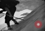Image glissading Washington Mount Rainier National Park USA, 1938, de la seconde 21 séquences d'archives historiques vidéo 65675047826