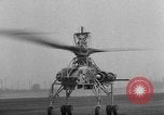 Standbild XH-17 Flying Crane Helikopter Culver City California USA, 1952, aus Sekunde 17 historischem Filmmaterial Videoclip 65675047831