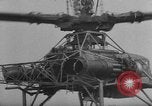 Standbild XH-17 Flying Crane Helikopter Culver City California USA, 1952, aus Sekunde 35 historischem Filmmaterial Videoclip 65675047831