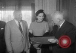 Standbild M J Blumberg Beverly Hills California USA, 1952, aus Sekunde 22 historischem Filmmaterial Videoclip 65675047832