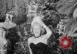 Immagine di Testate floreali California United States USA, 1952, secondo 21 filmato di repertorio 65675047833