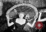 Immagine di Testate floreali California United States USA, 1952, secondo 39 filmato di repertorio 65675047833