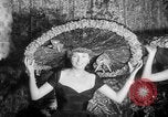 Immagine di Testate floreali California United States USA, 1952, secondo 40 filmato di repertorio 65675047833
