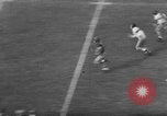 Immagine di Football americano Los Angeles California USA, 1952, secondo 27 filmato di repertorio 65675047834