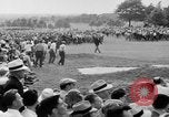 Immagine di Il golfer Lloyd Eugene Mangrum Cleveland Ohio USA, 1946, secondo 6 filmato di repertorio 65675047839