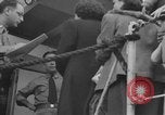 Immagine di Spose di guerra Europa, 1946, secondo 16 filmato di repertorio 65675047843
