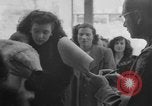 Immagine di Spose di guerra Europa, 1946, secondo 31 filmato di repertorio 65675047843