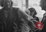 Immagine di Spose di guerra Europa, 1946, secondo 34 filmato di repertorio 65675047843