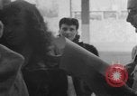 Immagine di Spose di guerra Europa, 1946, secondo 38 filmato di repertorio 65675047843
