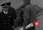 Standbild Admiral Harold Rainfold stark Normandie Frankreich, 1944, aus Sekunde 4 historischem Filmmaterial Videoclip 65675047851