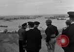 Standbild Admiral Harold Rainfold stark Normandie Frankreich, 1944, aus Sekunde 53 historischem Filmmaterial Videoclip 65675047851