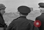 Standbild Admiral Harold Rainfold stark Normandie Frankreich, 1944, aus Sekunde 58 historischem Filmmaterial Videoclip 65675047851