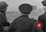 Standbild Admiral Harold Rainfold stark Normandie Frankreich, 1944, aus Sekunde 60 historischem Filmmaterial Videoclip 65675047851