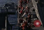 Standbild Amerikanischen Marines in Amphibischen Training Okinawa Japan, 1961, aus Sekunde 59 historischem Filmmaterial Videoclip 65675047854