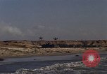 Immagine di Stati Uniti Marines assalto anfibio della formazione Okinawa in Giappone, 1961, secondo 40 filmato di repertorio 65675047856