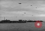 Immagine di Landing Craft Fanteria Baie de la Seine Normandia Francia, 1944, secondo 22 filmato di repertorio 65675047874