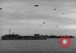 Immagine di Landing Craft Fanteria Baie de la Seine Normandia Francia, 1944, secondo 25 filmato di repertorio 65675047874