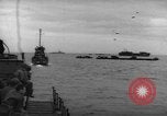Immagine di Landing Craft Fanteria Baie de la Seine Normandia Francia, 1944, secondo 33 filmato di repertorio 65675047874