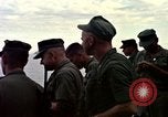 Immagine di Bayfield USS APA-33 Spiaggia Bianca Cappello Batangan Vietnam, 1965, secondo 58 filmato di repertorio 65675047887