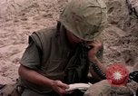 Immagine di Stati Uniti Marines Spiaggia Bianca Cappello Batangan Vietnam, 1965, secondo 20 filmato di repertorio 65675047889