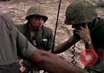 Immagine di Stati Uniti Marines Spiaggia Bianca Cappello Batangan Vietnam, 1965, secondo 27 filmato di repertorio 65675047889
