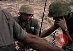 Immagine di Stati Uniti Marines Spiaggia Bianca Cappello Batangan Vietnam, 1965, secondo 34 filmato di repertorio 65675047889
