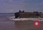 Standbild Vereinigten Staaten Marines Cap Batangan Vietnam, 1965, aus Sekunde 15 historischem Filmmaterial Videoclip 65675047892