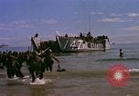 Standbild Vereinigten Staaten Marines Cap Batangan Vietnam, 1965, aus Sekunde 54 historischem Filmmaterial Videoclip 65675047892