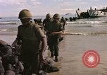 Immagine di Landing Craft Utility Cap Batangan Vietnam, 1965, secondo 5 filmato di repertorio 65675047894