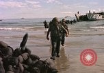 Immagine di Landing Craft Utility Cap Batangan Vietnam, 1965, secondo 12 filmato di repertorio 65675047894